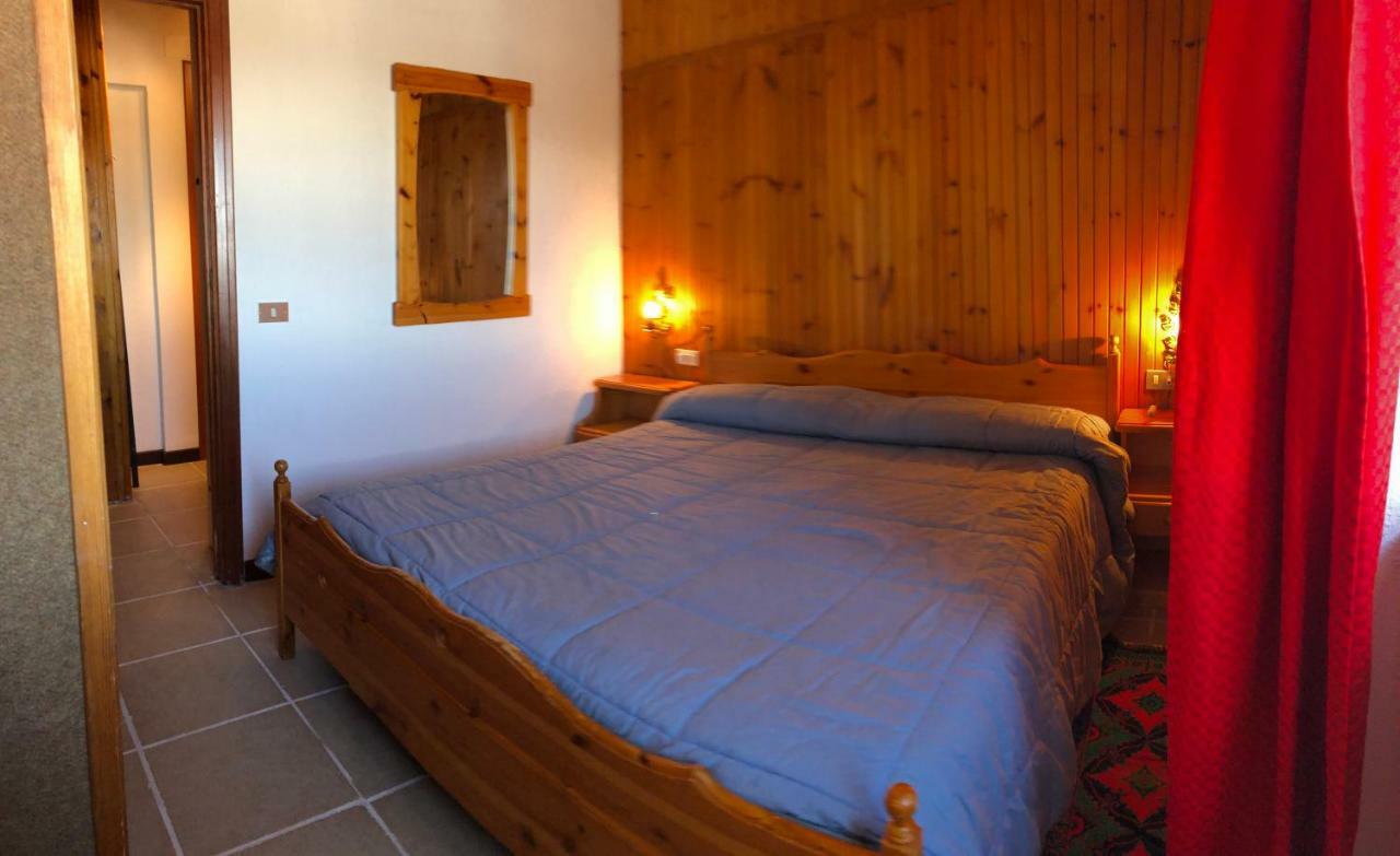 Villaggio Dello Sciatore Residence Paradiso Appartamenti E Monolocale Рокказаро Экстерьер фото