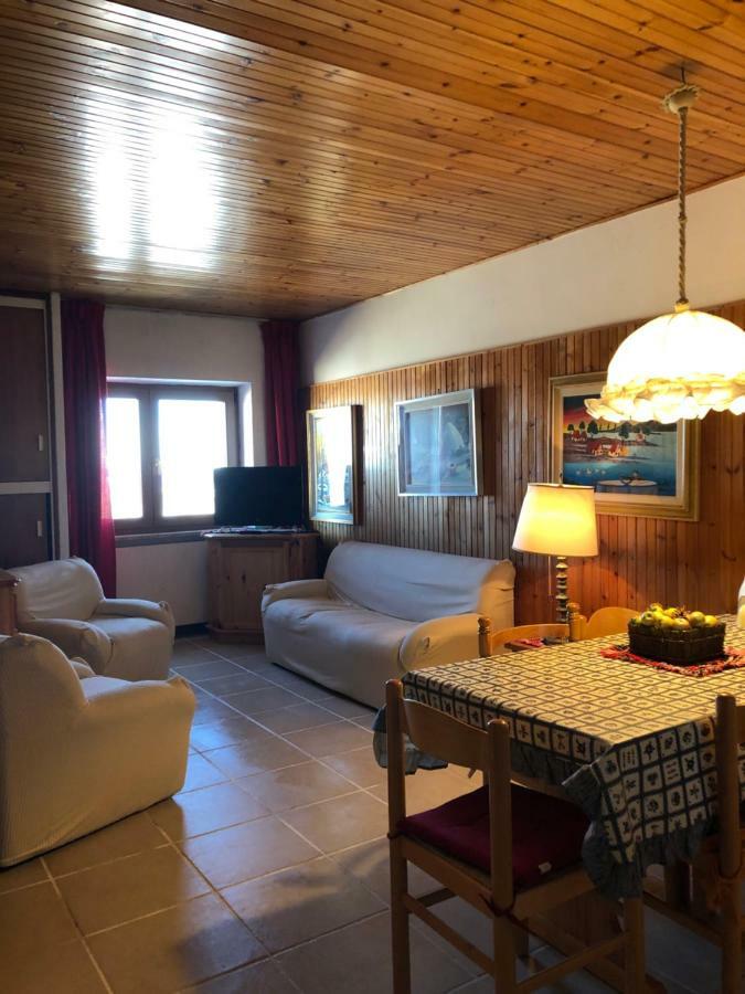 Villaggio Dello Sciatore Residence Paradiso Appartamenti E Monolocale Рокказаро Экстерьер фото